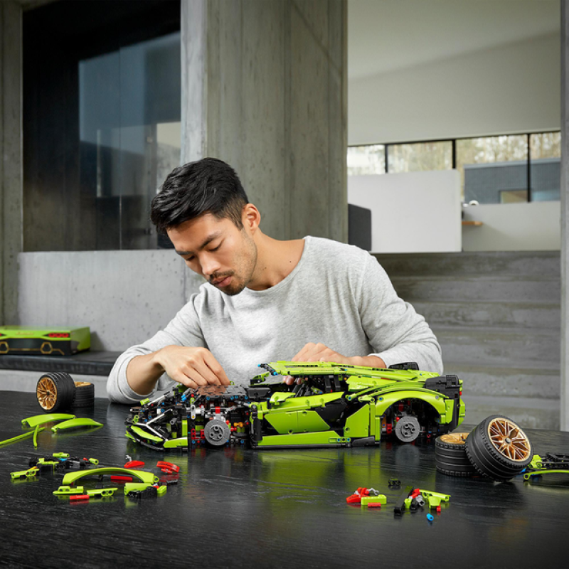 Конструктор Lamborghini Sian FKP 37 Technic (42115)