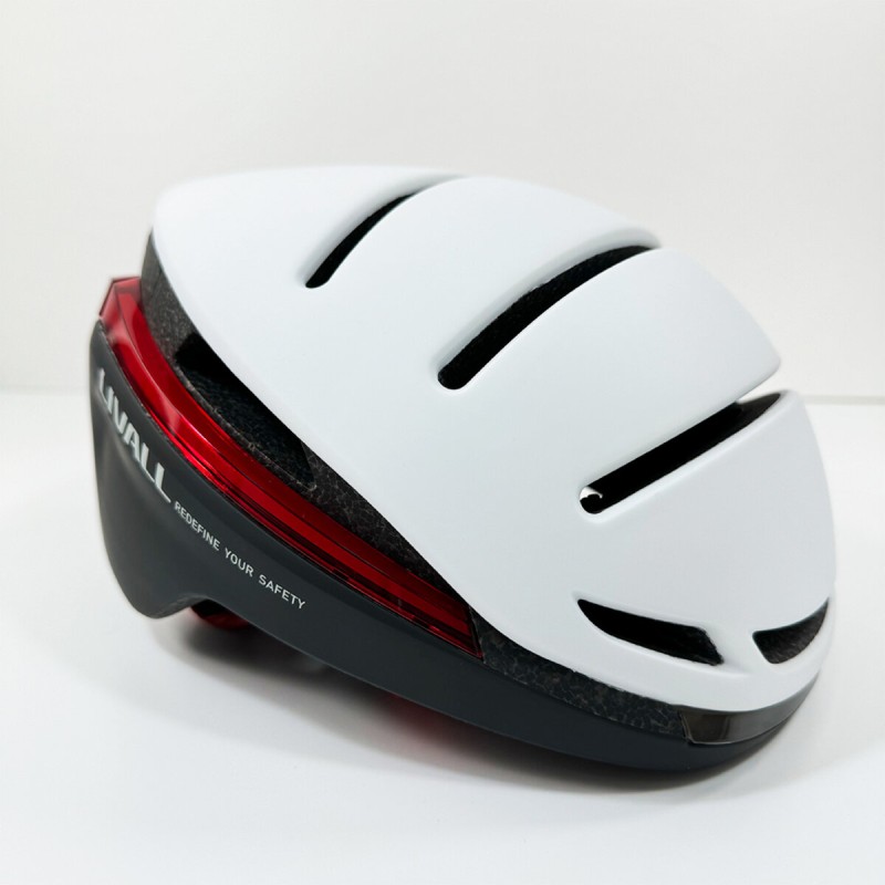 Захисний шолом Livall EVO21 (M) Snow (54-58см), передній та задній ліхтар поворотів та стопів, додаток, Bluetooth, пульт BR80 (ZHLIV-LEVO21-4242)