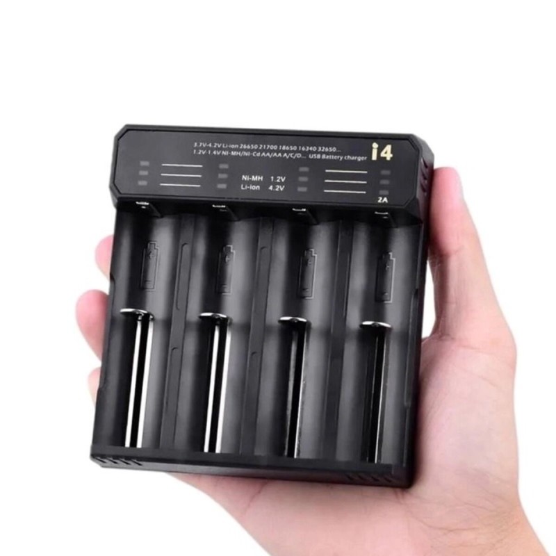 Зарядний пристрій ESSAGER Battery Charger with LED Indicator For 4 LED Black (ECDQ-I401)