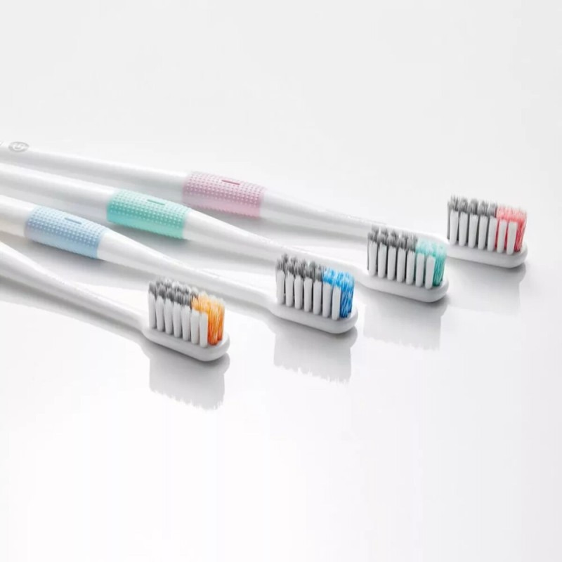 Набір зубних щіток Xiaomi DOCTOR B Colors 4 шт (NUN4006RT )