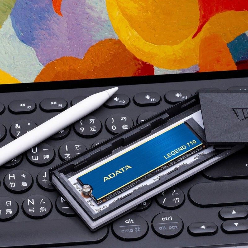 SSD M.2 ADATA LEGEND 710 256GB 2280 PCIeGen 3x4 3D NAND Read/Write: 2100/1000 MB/sec