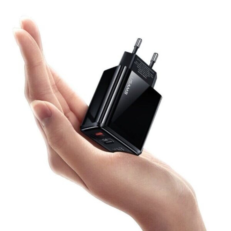 Мережевий зарядний пристрій Usams US-CC133 T40 QC3.0+PD Digital Display Fast Charger (EU) Black